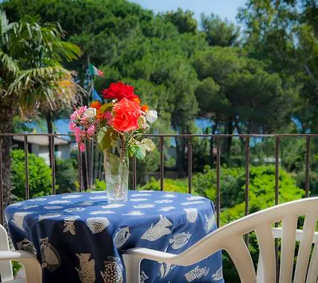 Resort Le Acacie 4*