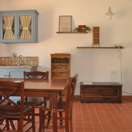 Le Acacie Üdülőközpont Capoliveri