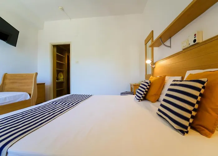 Курортный комплекс Le Acacie 4*