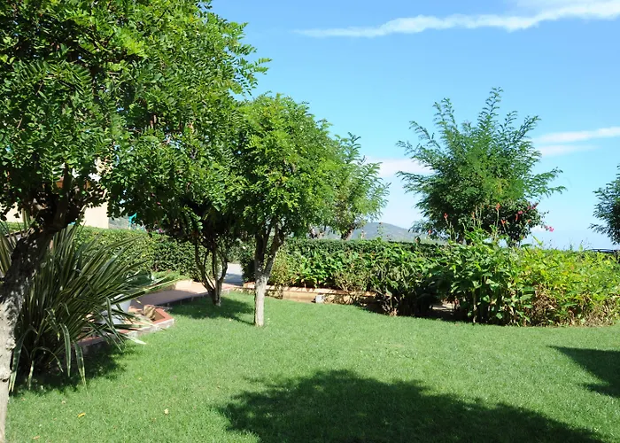 Le Acacie Курортный комплекс Каполивери