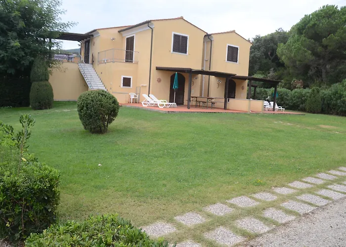 Le Acacie 4* Каполивери