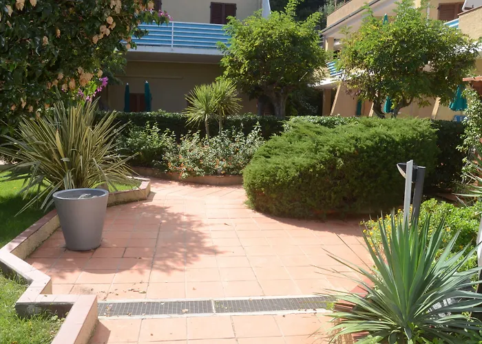 Le Acacie Курортный комплекс Каполивери